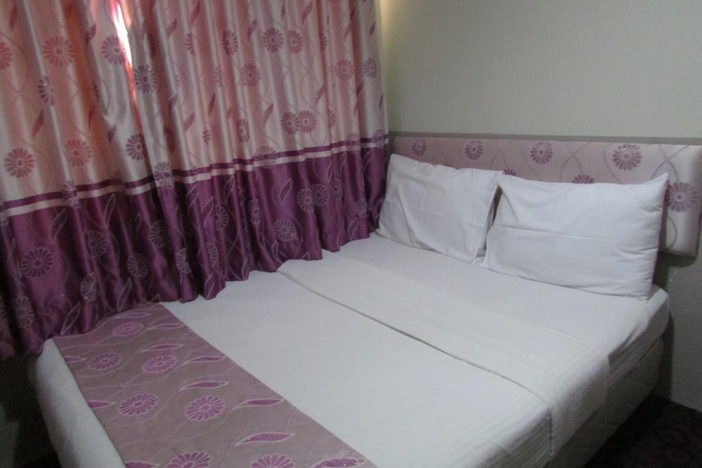 Meriton Hotel Singapur Dış mekan fotoğraf